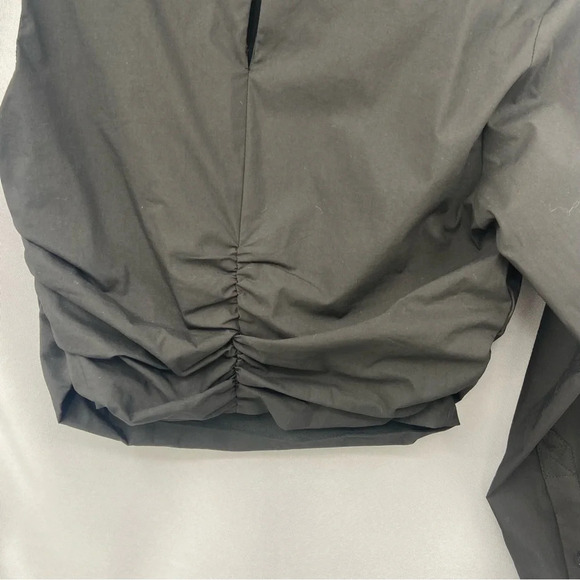 NWT Zara One Sleeve Black Crop Top Size Large - Picture 4 of 12